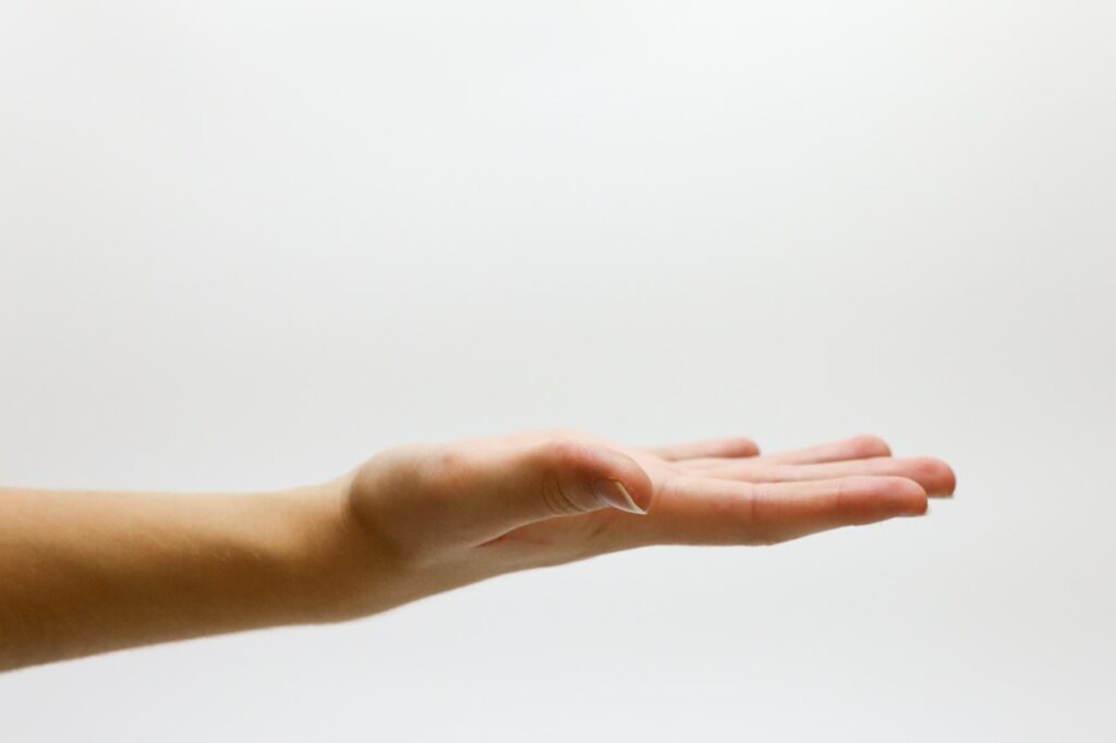 Hand Gebärdensprache Feiern Sie den Internationalen Tag der Gebärdensprache